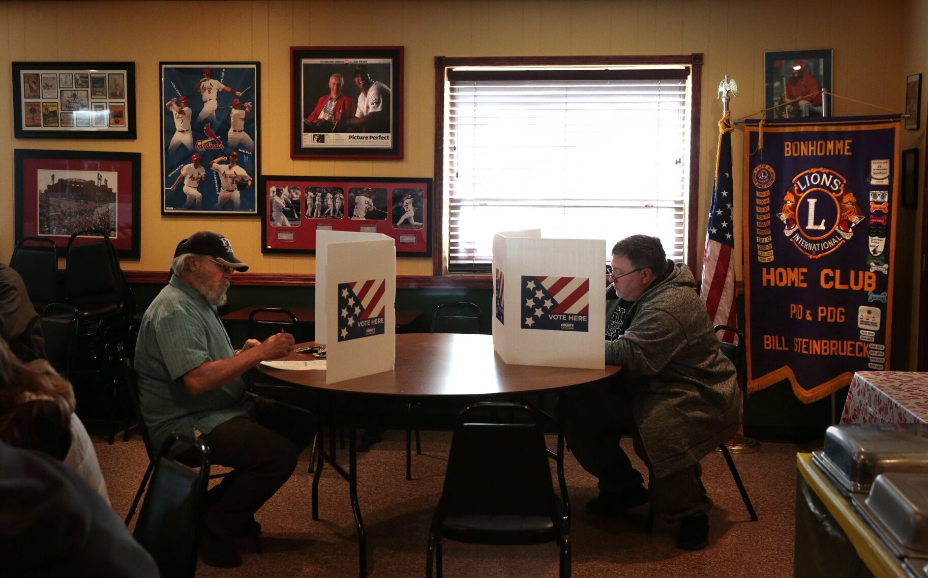 Midterm election voting begins in St. Louis